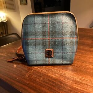 Dooney and Bourne crossbody